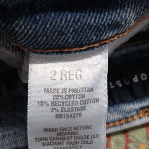 Aeropostale Curvy Mom distressed raw hem Jeans Sz 2 NWOT - Picture 9 of 9